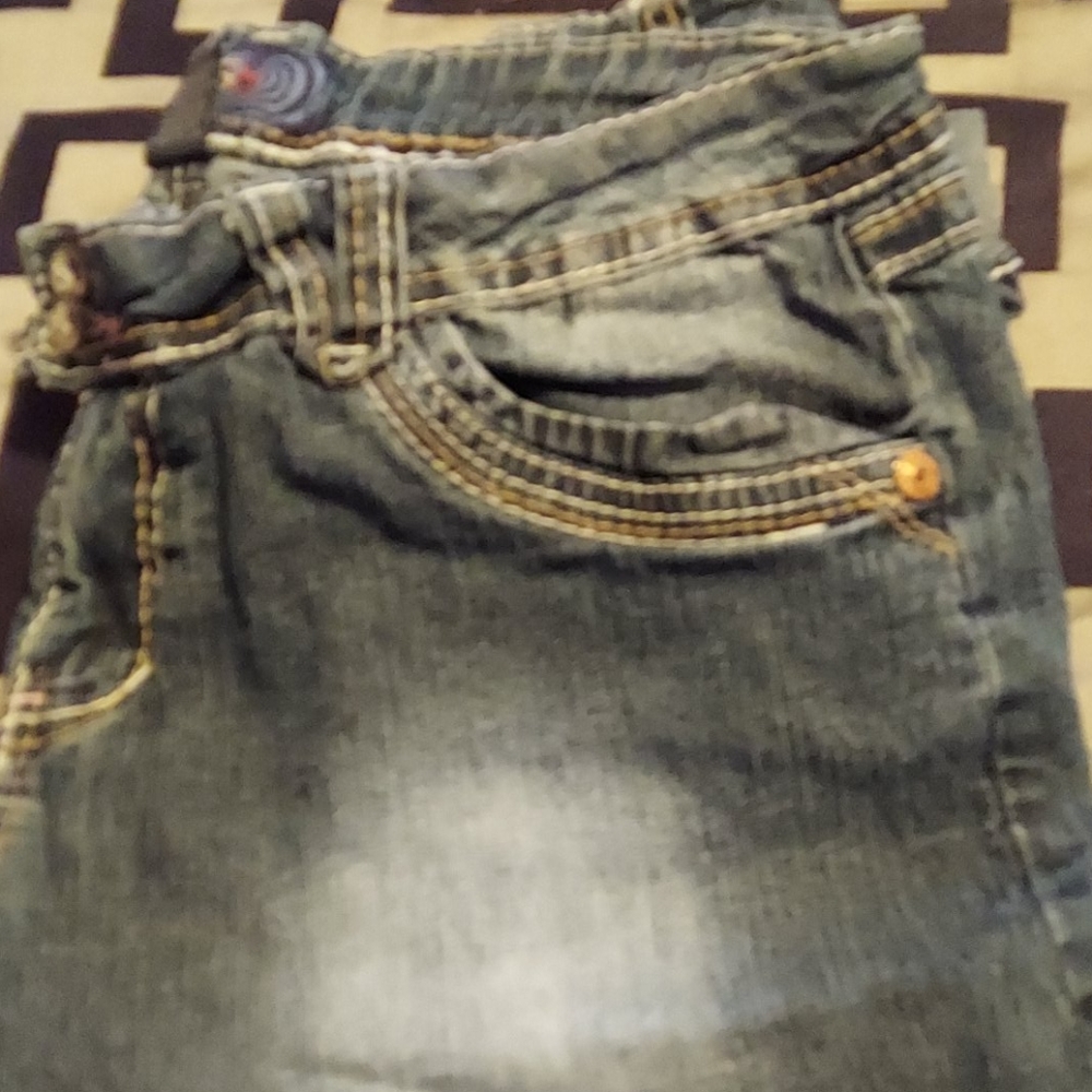 Women's cropped jeans